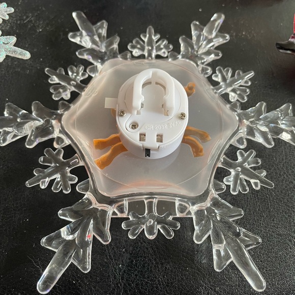 Window Christmas Decorations - Picture 6 of 7